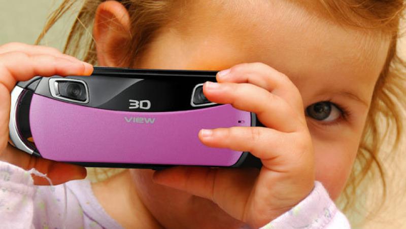 DXG-018: camera 3D special creata pentru copii