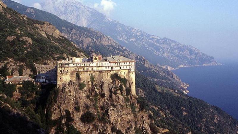 Imprejurimile Muntelui Athos - farmec si necunoscut