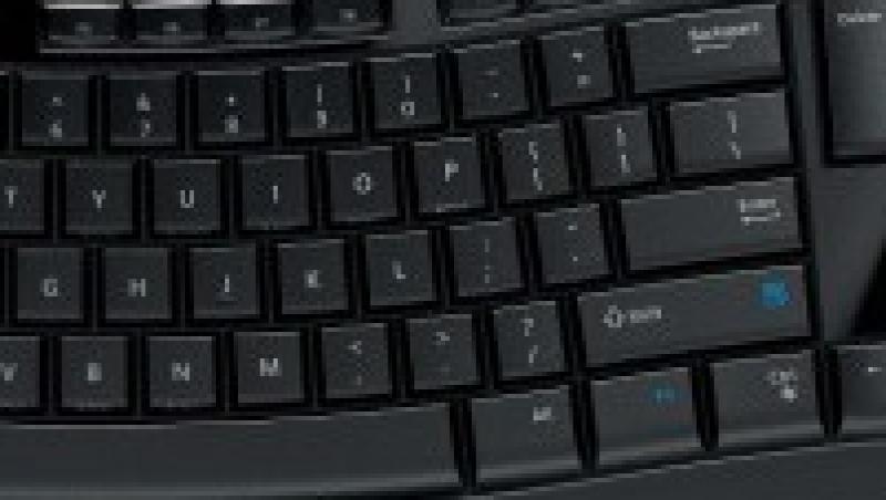 Comfort Keyboard 3000 - tastatura curbata de la Microsoft