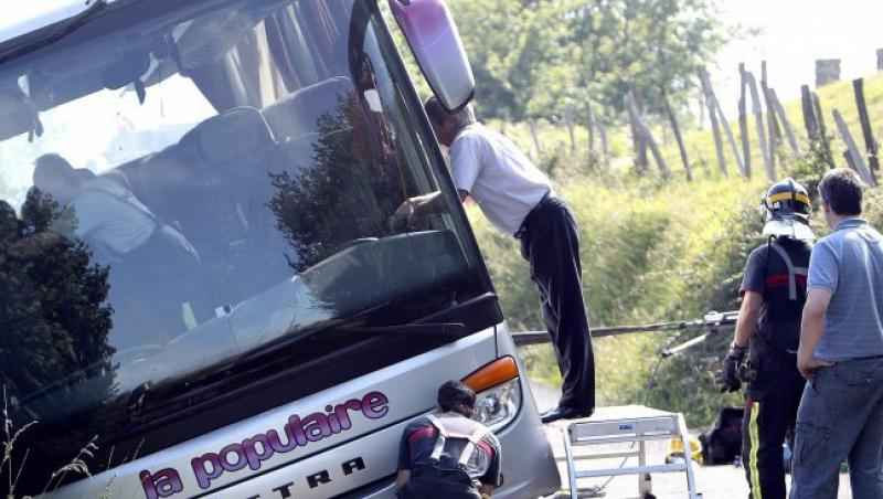 Impact intre o cisterna si un autocar pe DN7: sapte oameni au fost raniti