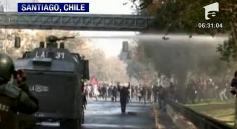 VIDEO! Chile: 25.000 de studenti protesteaza impotriva guvernului!