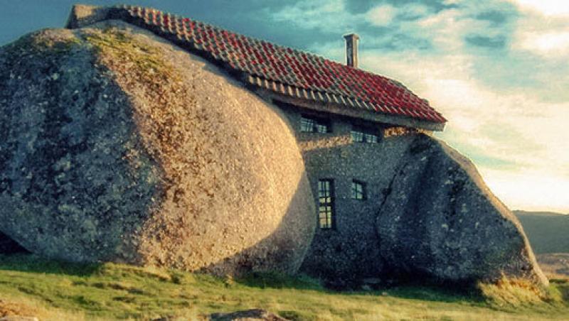 Idei nastrusnice pentru locuinte. Vezi cum arata cele mai ciudate case din lume!