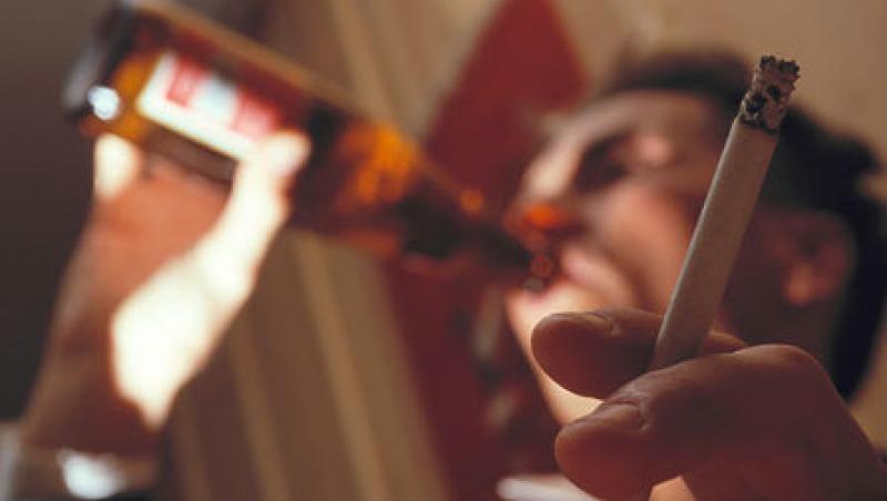 Alcoolul si tutunul ucid mai repede barbatii