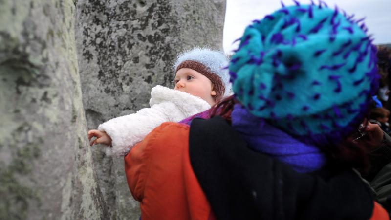 GALERIE FOTO! Solstitiul de vara, celebrat ca in vechime la Stonehenge