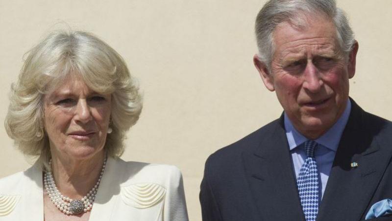 Printul Charles si Camilla Parker Bowles, la un pas de divort?