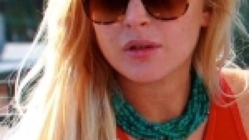 Lindsay Lohan a consumat alcool in arest!
