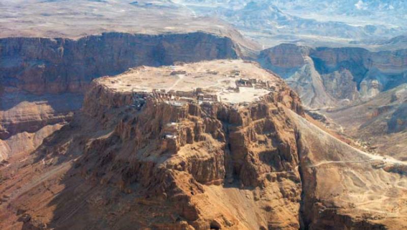 Masada - locul unde Dumnezeu paseste alaturi de tine