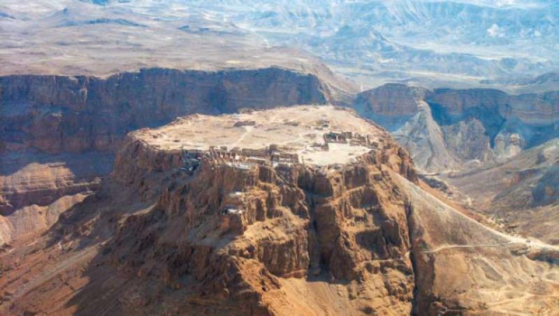 Masada - locul unde Dumnezeu paseste alaturi de tine