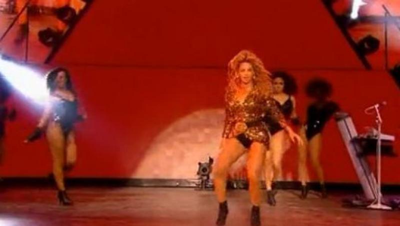 VIDEO! Beyonce a incheiat festivalul de muzica din Glastonbury