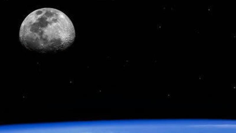Luna ar putea parasi orbita Pamantului pentru a deveni o planeta independenta