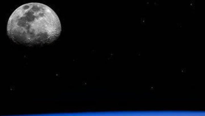 Luna ar putea parasi orbita Pamantului pentru a deveni o planeta independenta