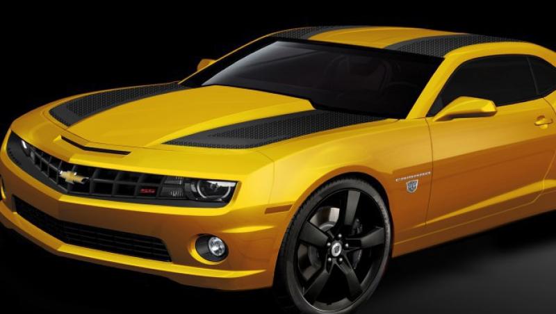 Chevrolet Camaro Transformers - Bumblebee vine pe strada!