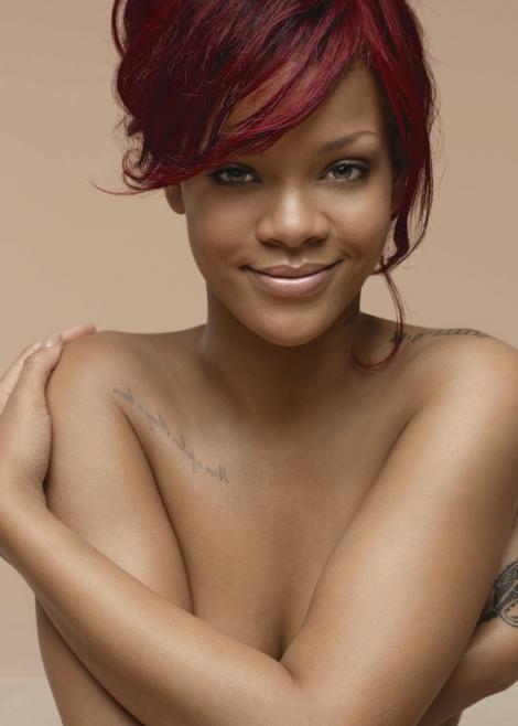 Rihanna, cea mai buna artista la BET Awards!