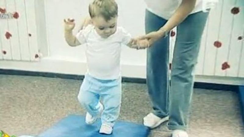 VIDEO! Beneficiile kinetoterapiei si gimnasticii pentru copii