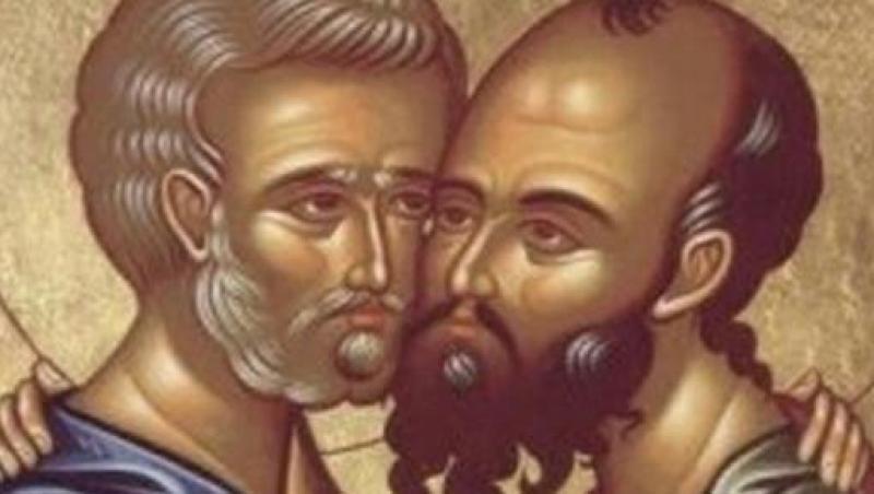 Peste 450.000 de romani isi serbeaza onomastica de Sfintii Petru si Pavel