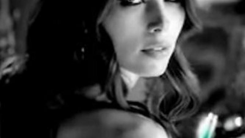 VIDEO! Jessica Biel, seducatoare intr-un spot publicitar