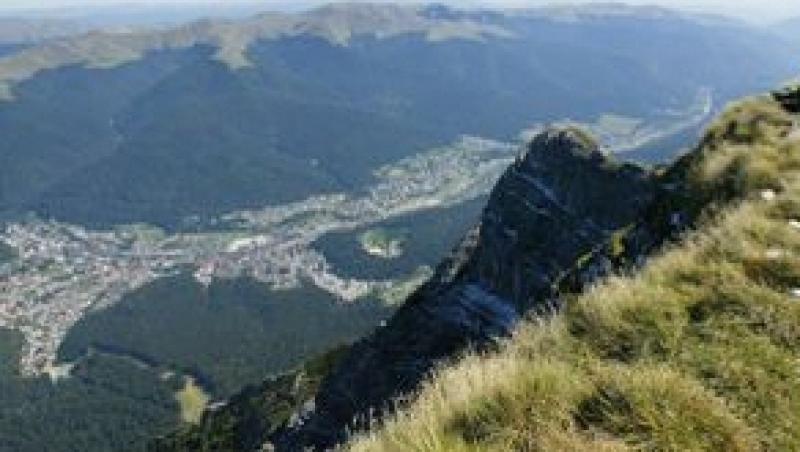 Opt turisti, blocati de ore intregi in masivul Fagaras la 2.000 de metri altitudine