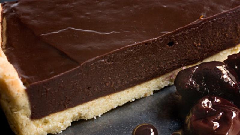 Reteta zilei: tarta simpla de ciocolata