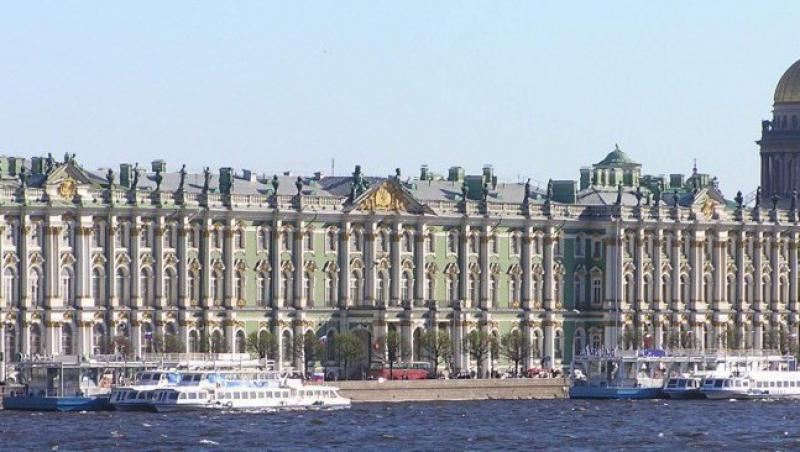 Nopti albe la Sankt Petersburg