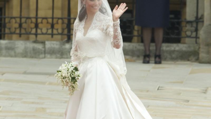 Rochia regala a lui Kate Middleton, expusa publicului larg