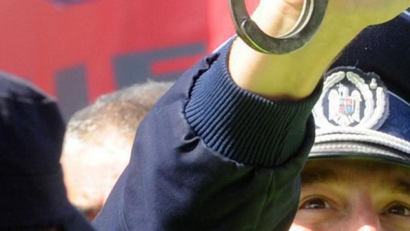 Peste o mie de politisti protesteaza in Capitala