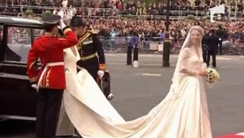 VIDEO! Rochia lui Kate Middleton va deveni piesa de muzeu!
