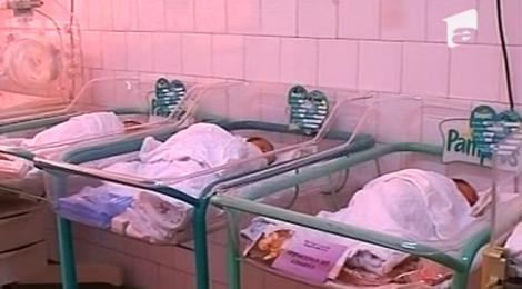 VIDEO! Se intampla in Romania - bebelusi incurcati la maternitate!