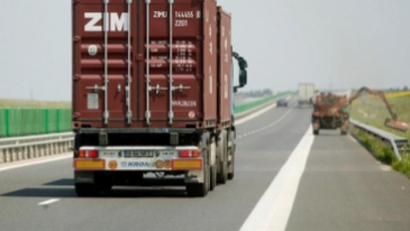 UE: Camioanele, taxate in plus pentru zgomot si poluare