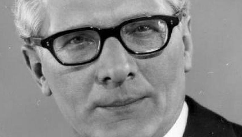 Erich Honecker a fost fortat de STASI sa demisioneze in 1989