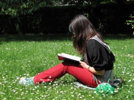 Unul din cinci adolescenti europeni nu poate citi corect