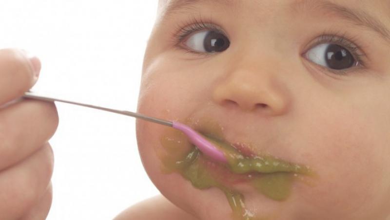Bebelusii si trecerea la alimentatia solida: ghid de baza (I)