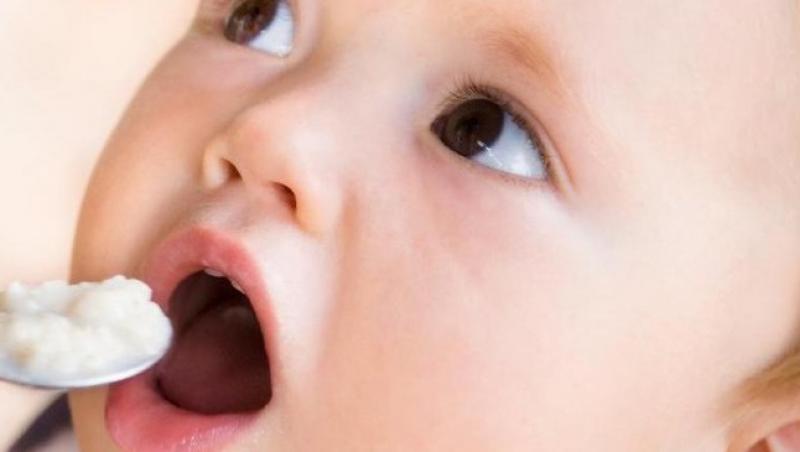 Bebelusii si trecerea la alimentatia solida: ghid de baza (II)
