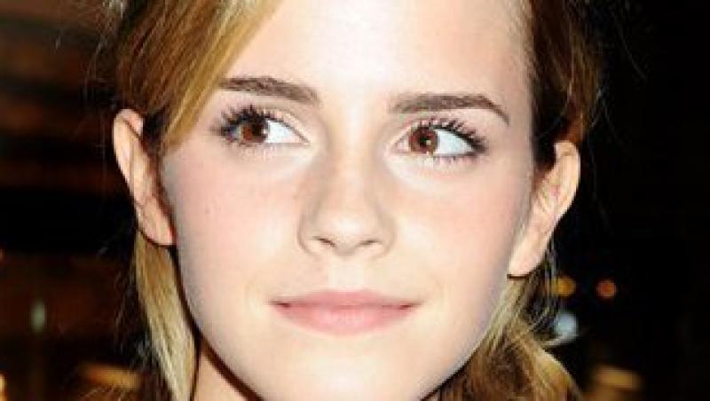 Emma Watson s-a distrat intr-un club de striptease
