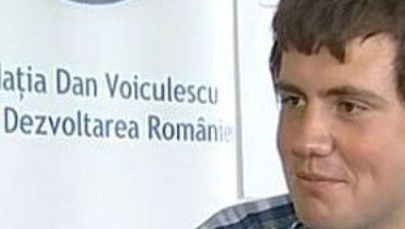 VIDEO! Doi tineri romani, asii informaticii din Balcani