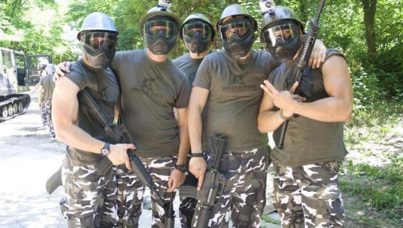 Lupta pentru inima Burlacitei se da pe teren minat