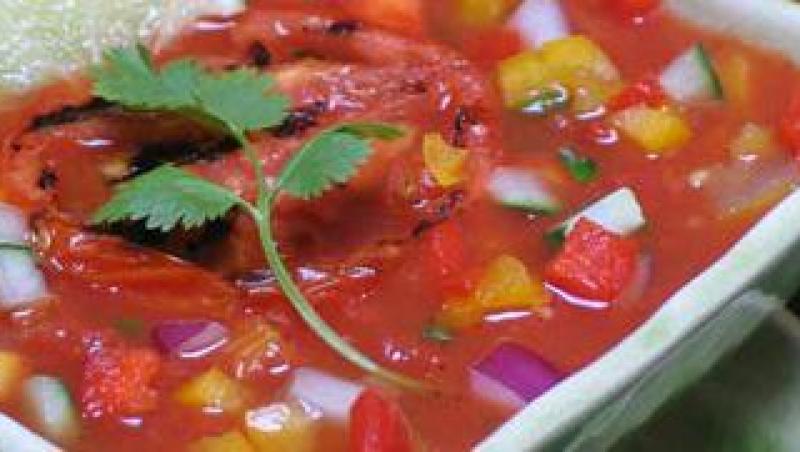 Reteta zilei: Supa gazpacho cu fructe de mare