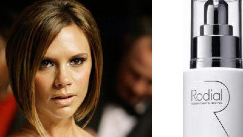 Victoria Beckham isi trateaza vergeturile cu crema in valoare de 3 mii de lire