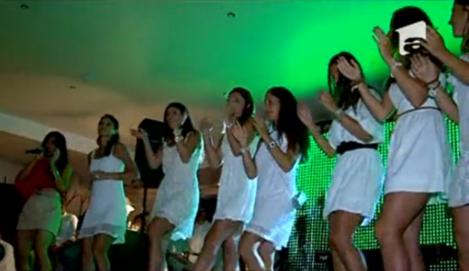 VIDEO! Vezi cum se distreaza fetele de la BCR Open Romania!