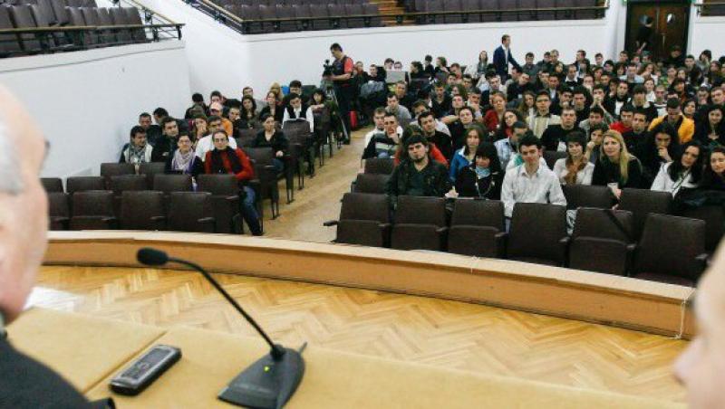 Universitatea Apollonia Iasi: Renuntam la admiterea fara diploma de BAC