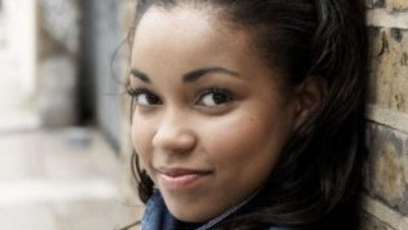 VIDEO! Dionne Bromfield, varianta 