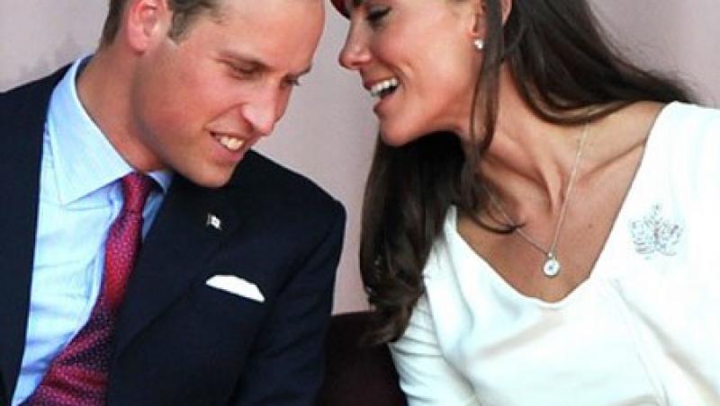 FOTO! Uite ce se mai iubesc Kate Middleton si Printul William!