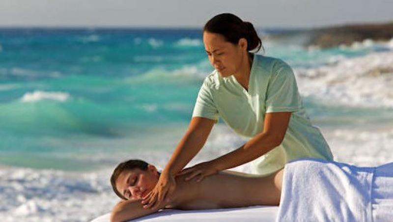 Masajul pe plaja - tehnica de relaxare