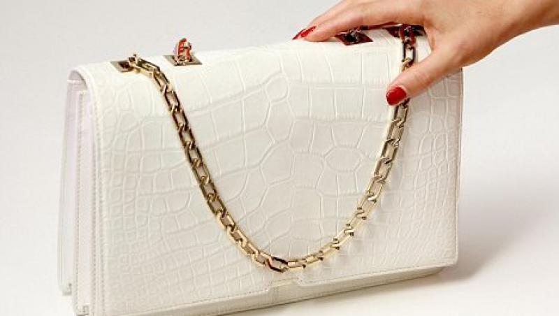 9.000 de lire costa geanta de crocodil proiectata de Victoria Beckham!