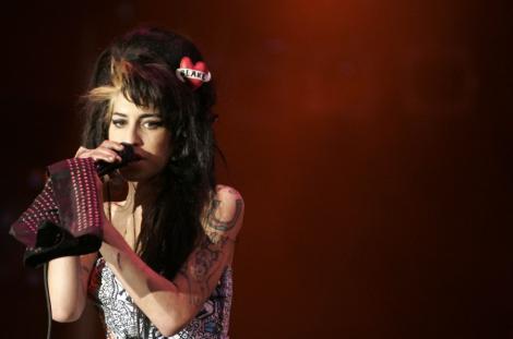Amy Winehouse, ucisa de blestemul cifrei 27!