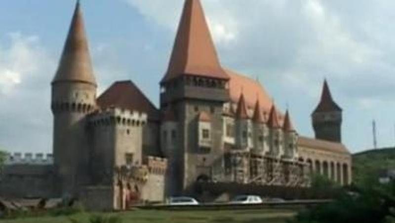 Castelul Huniazilor, in topul celor mai frumoase castele din lume
