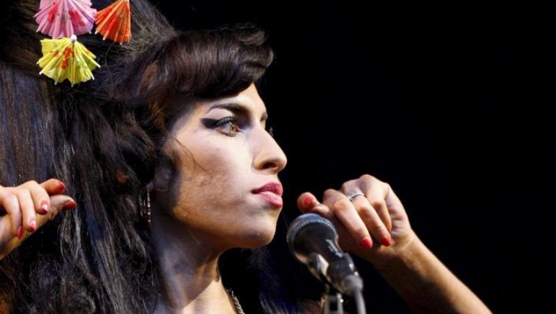 A fost facuta necropsia lui Amy Winehouse