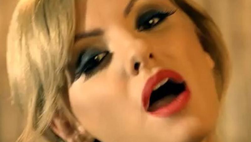 Asculta noul single Alexandra Stan feat. Carlprit - One Million!