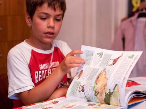 Copiii geniali ai Romaniei: La doar 9 ani studiaza carti de facultate