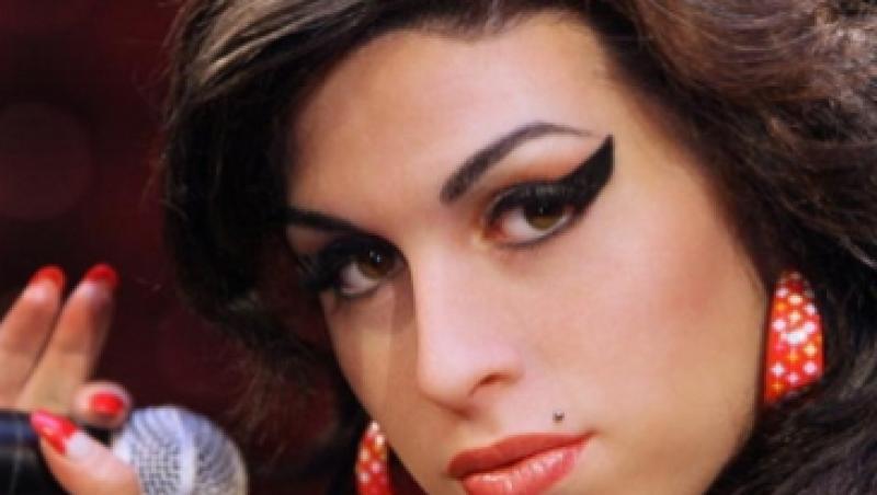 Amy Winehouse, in urma cu doua saptamani: 