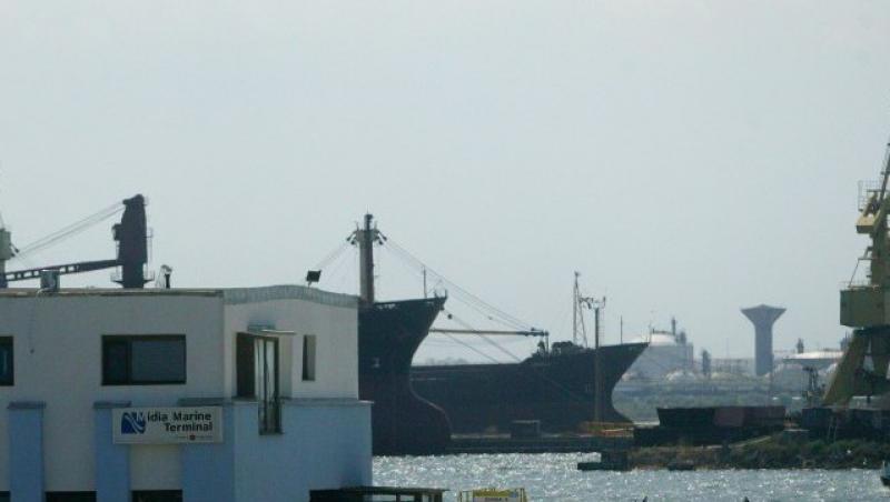 O nava a luat foc in santierul naval Midia-Navodari